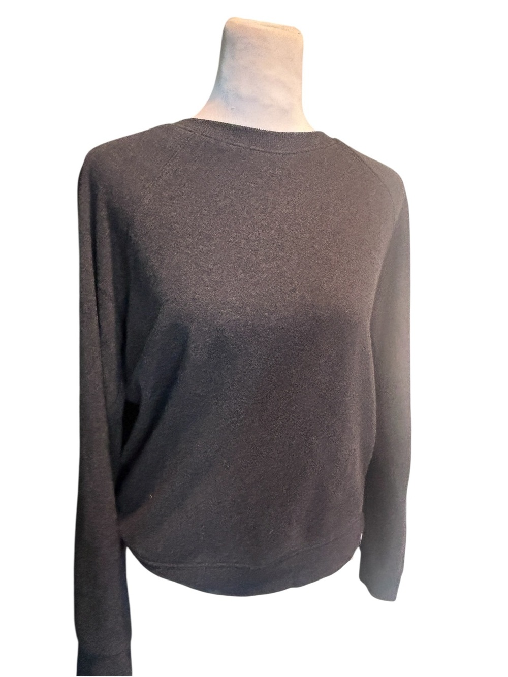 Kit and Ace Dark Charcoal Grey Crewneck Pullover Sweatshirt Size 2